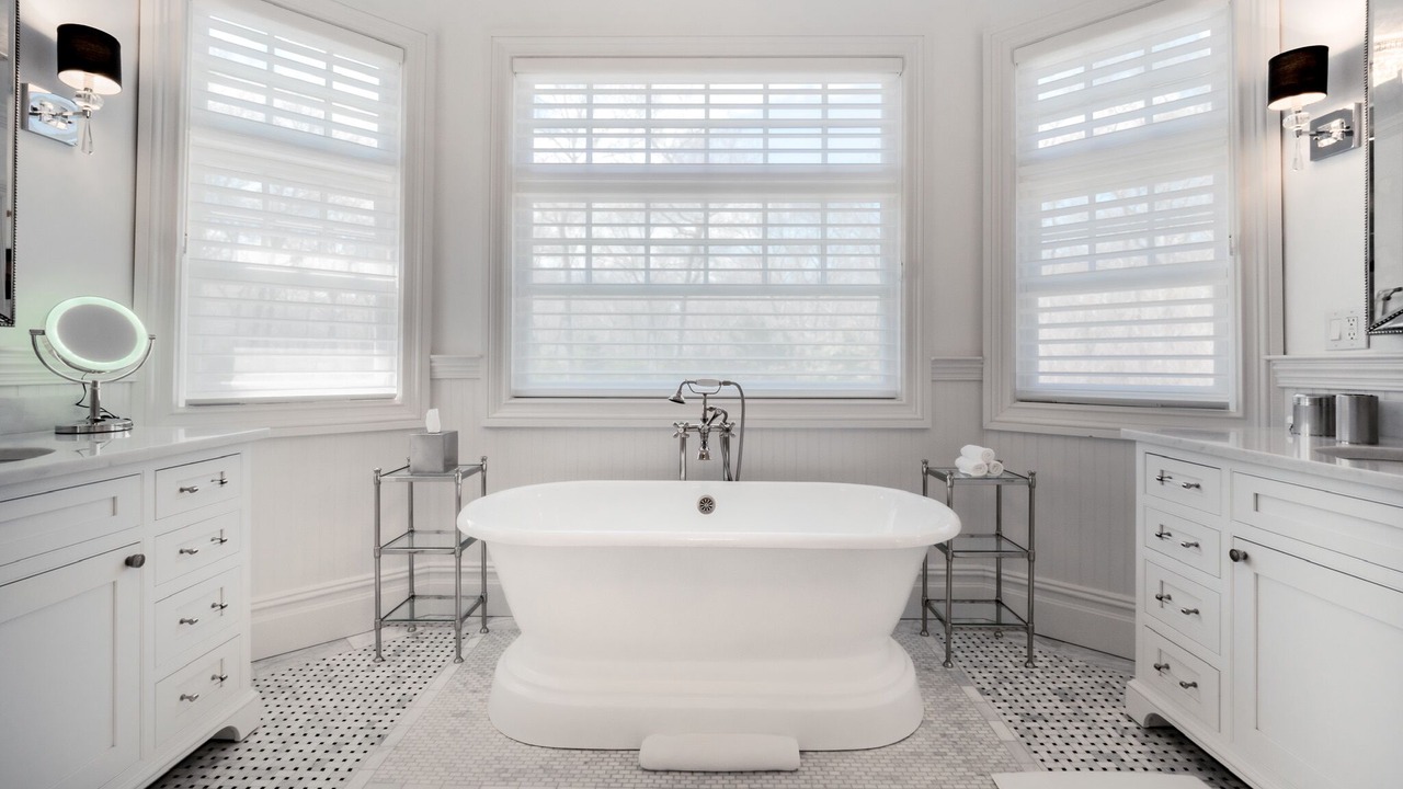 Photo of Bathroom in Sagaponack