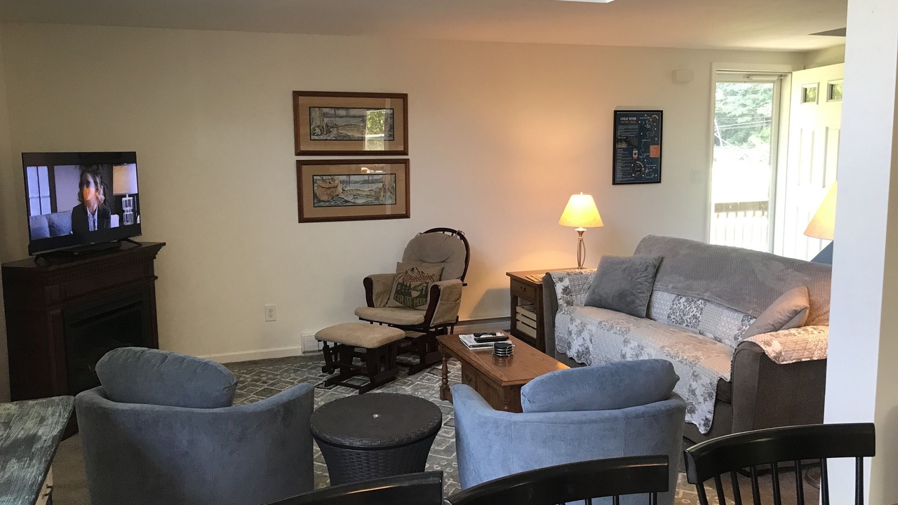 Photo of Livingroom in Rowlesburg