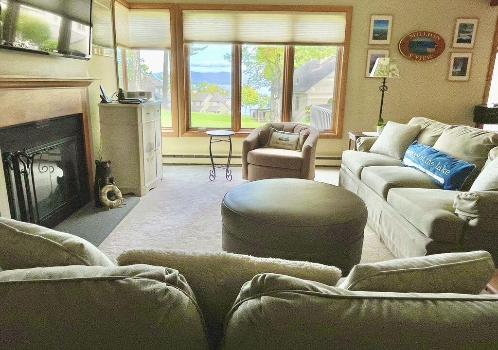 Photo of Livingroom in Gilford