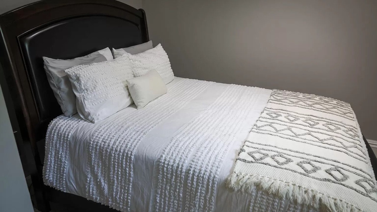 Photo of Bedroom in Weston