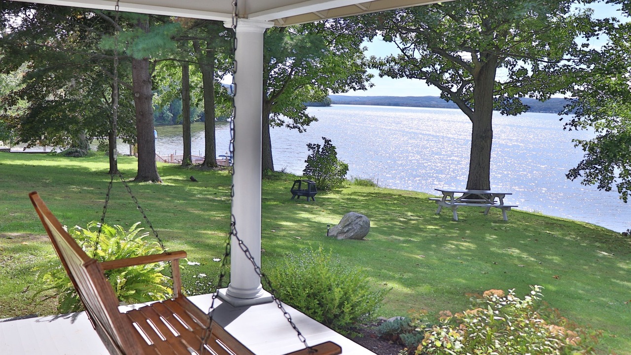 Photo of Patio Balcony in Richfield Springs