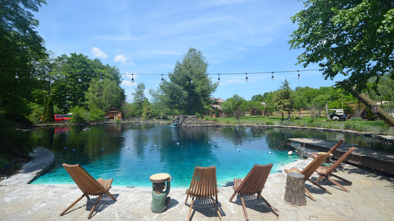 Photo of Outdoor in Caroline