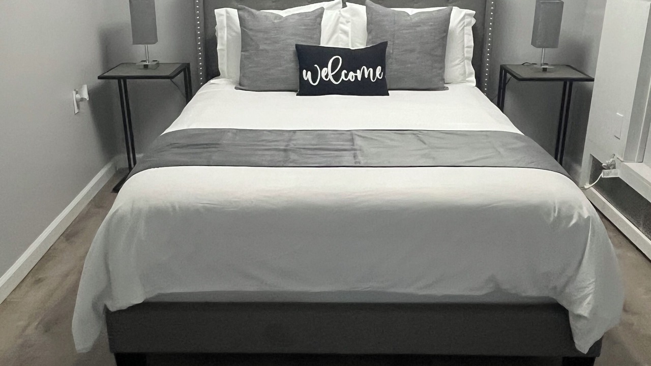 Photo of Bedroom in South Side