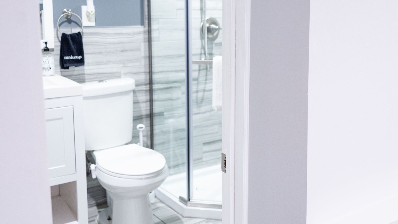 Photo of Bathroom in South Side
