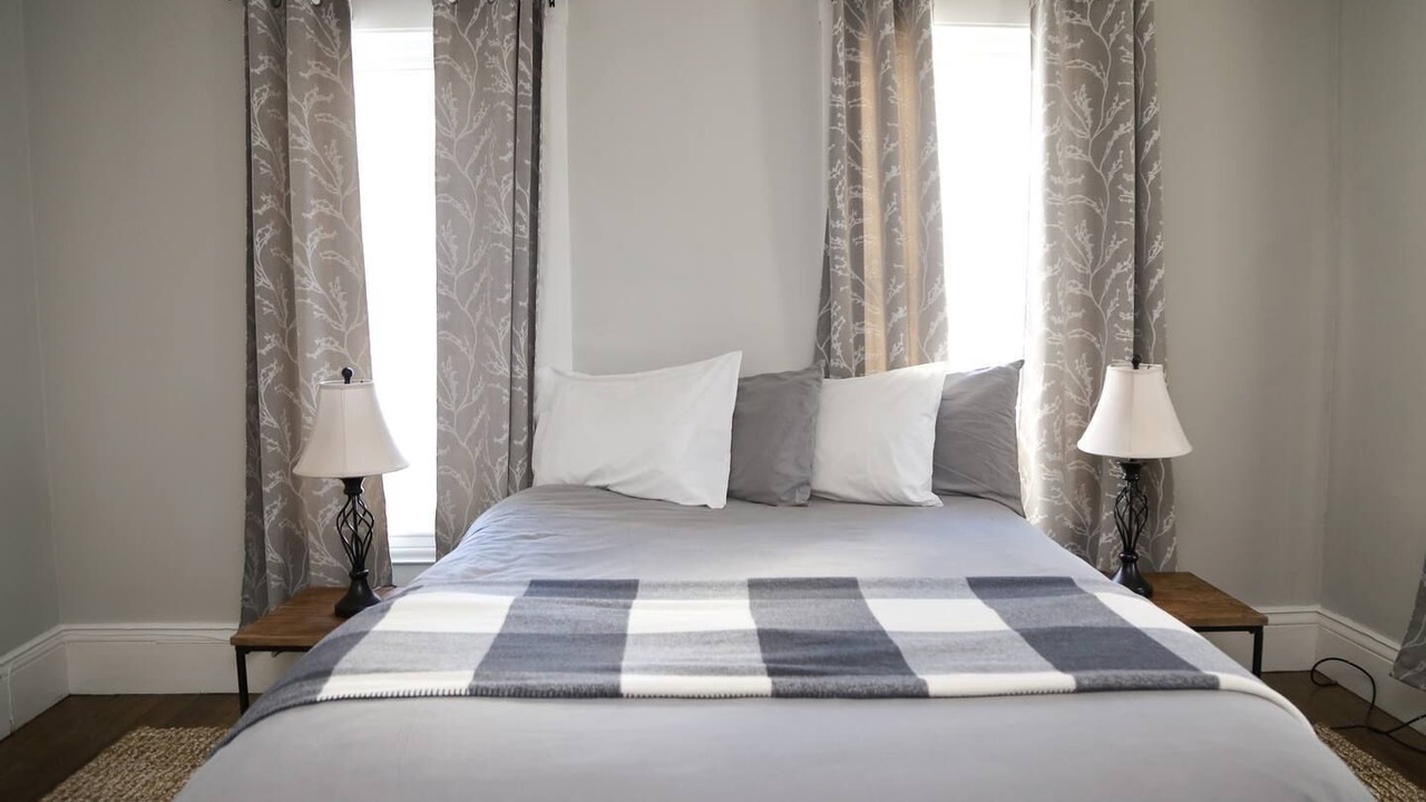 Photo of Bedroom in Wolfeboro