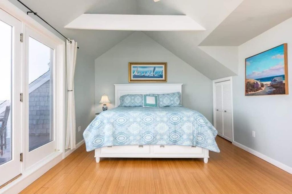 Photo of Bedroom in Newburyport