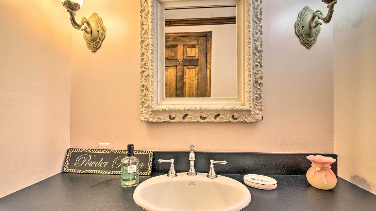 Photo of Bathroom in Skylark Beach