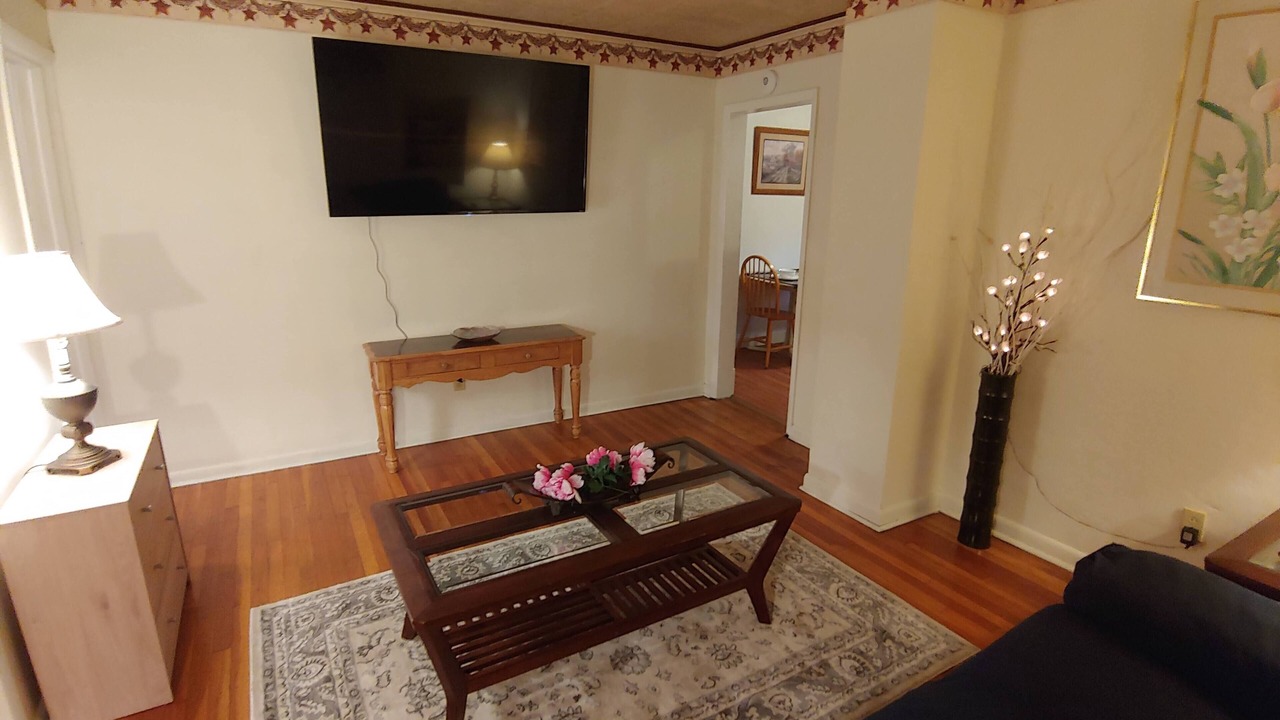 Photo of Livingroom in Midland