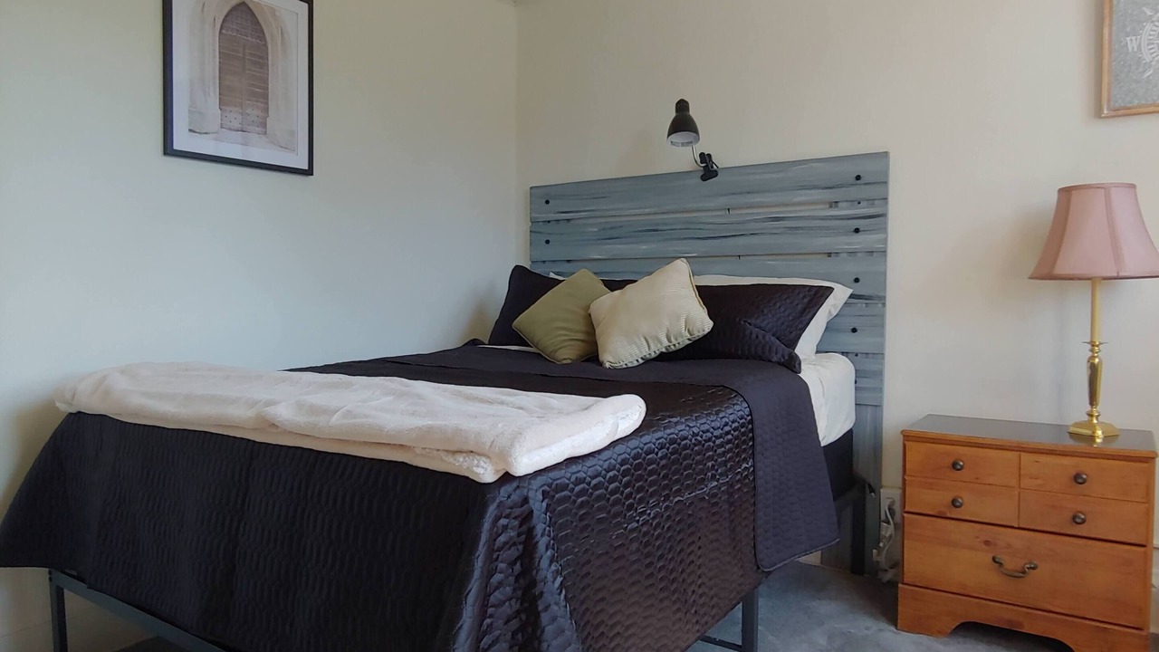 Photo of Bedroom in Midland