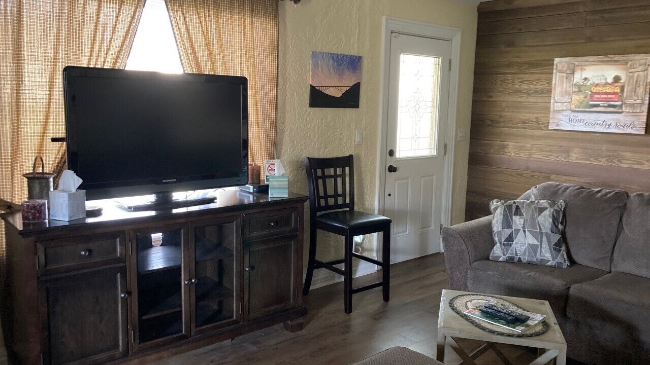 Photo of Livingroom in Fayetteville