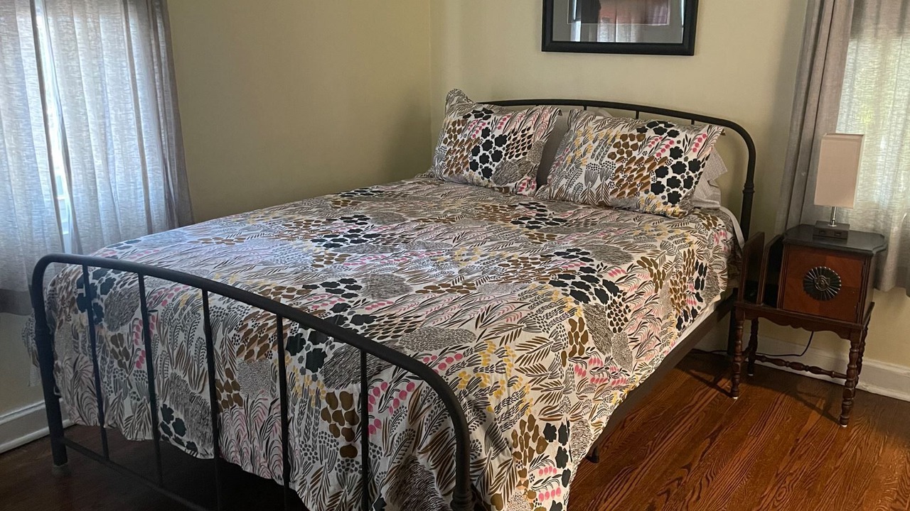 Photo of Bedroom in Charleston