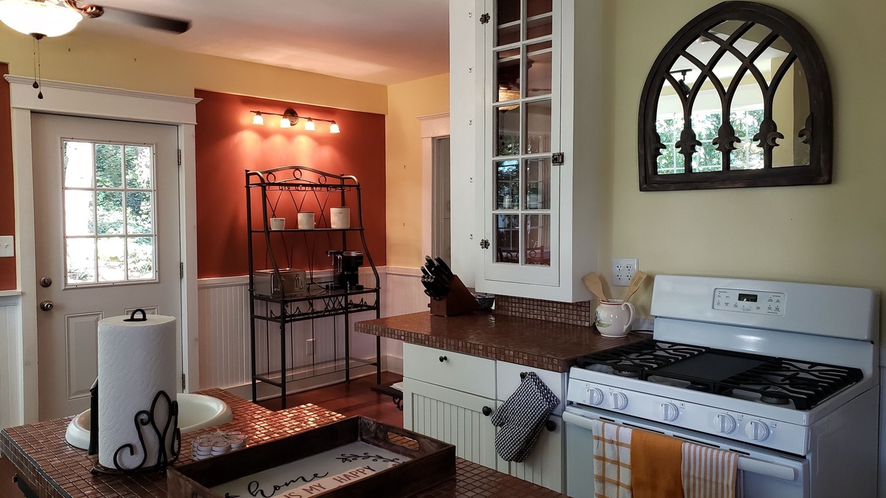 Photo of Kitchen in Edinburg