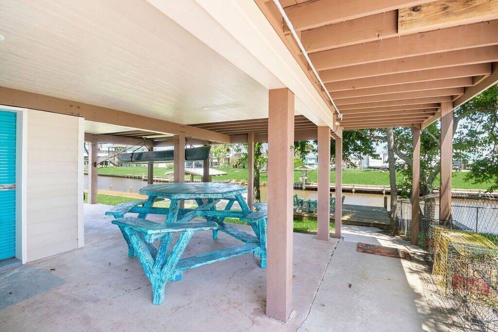 Photo of Outdoor in Cedar Lane