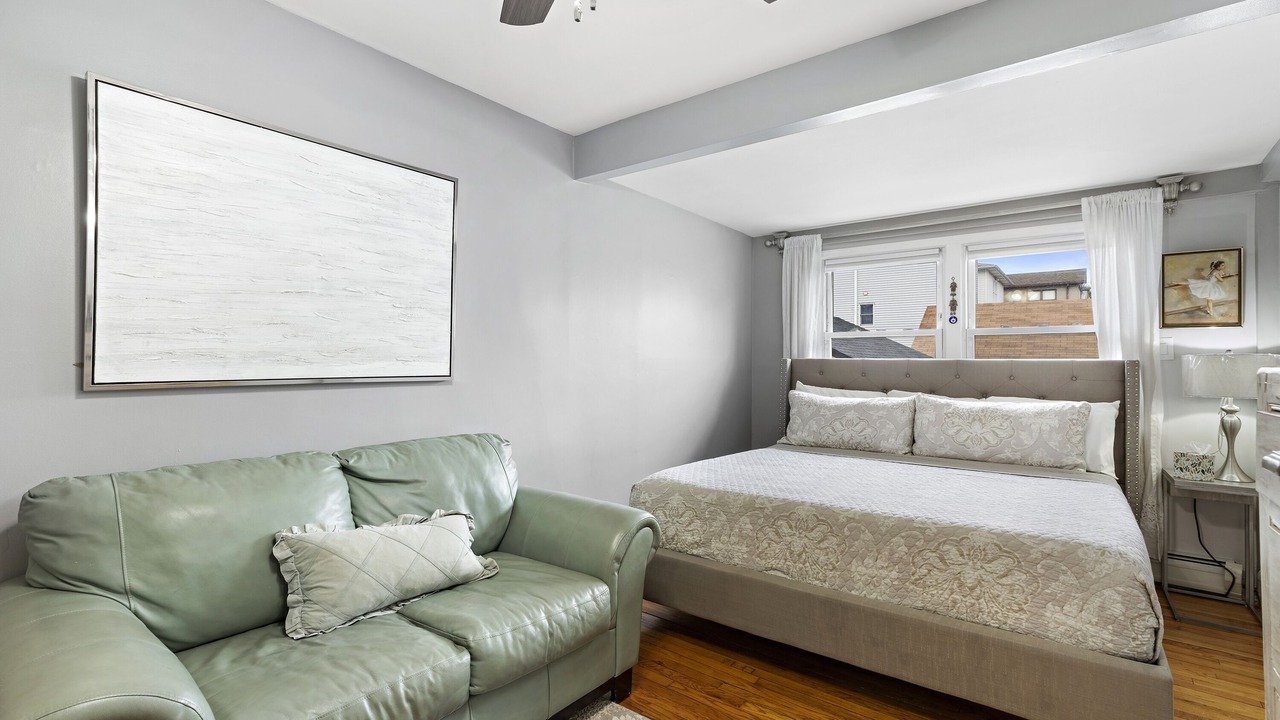 Photo of Bedroom in North Bergen