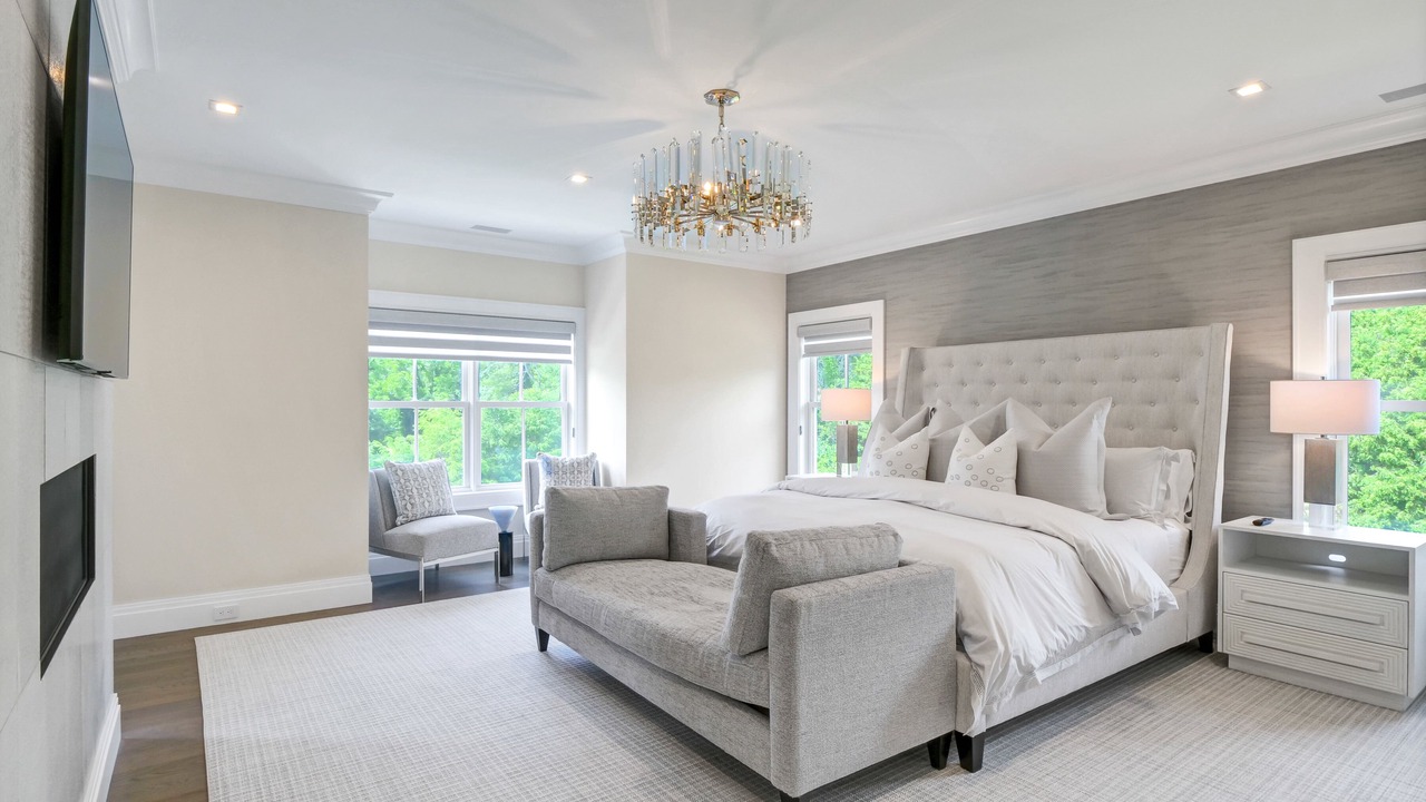 Photo of Bedroom in Village of Southampton