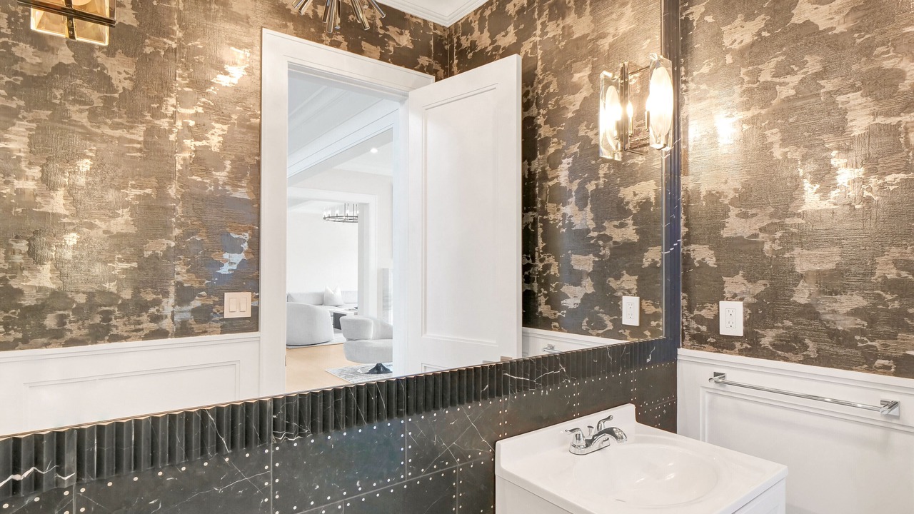 Photo of Bathroom in Village of Southampton