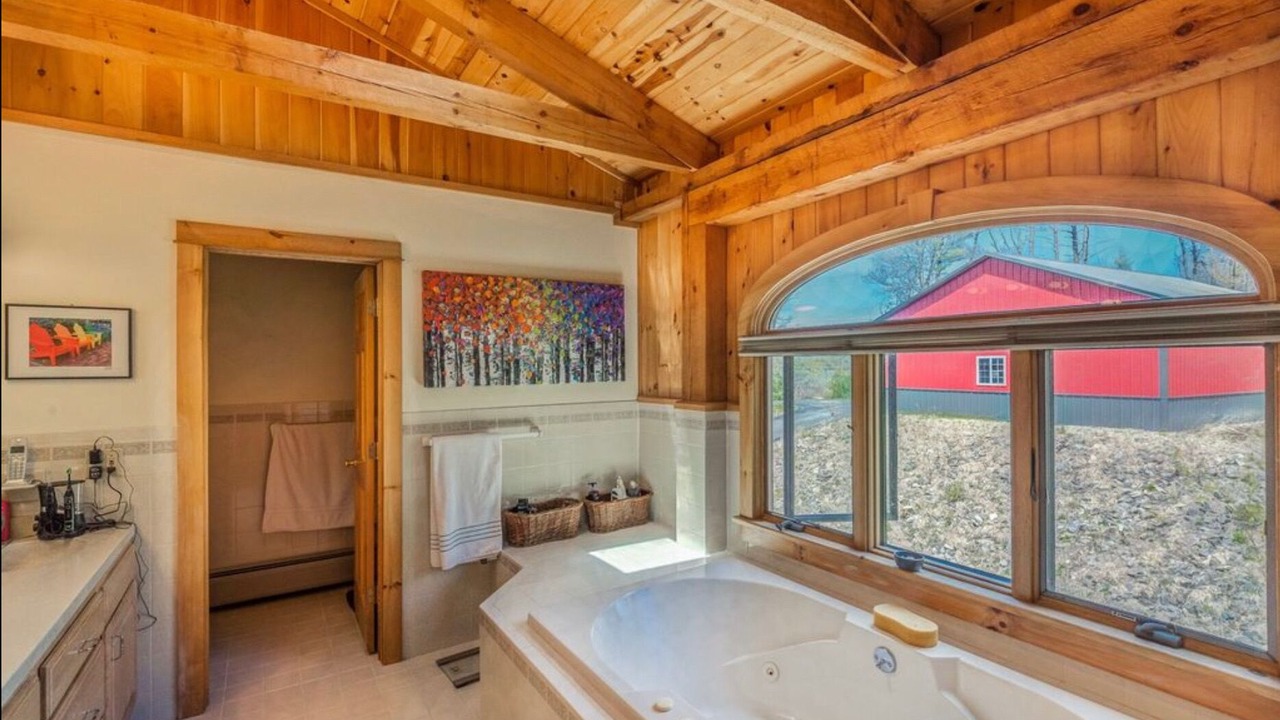 Photo of Bathroom in Northville