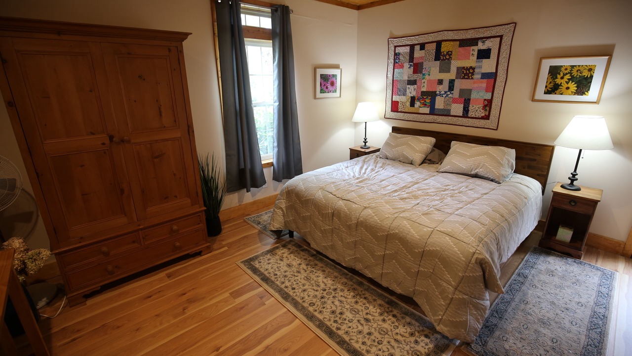 Photo of Bedroom in Lanesborough