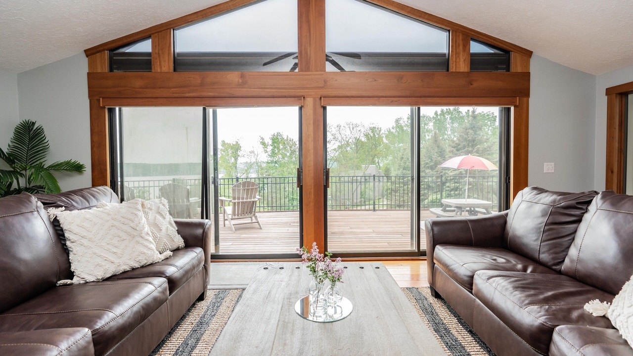 Photo of Livingroom in Canandaigua