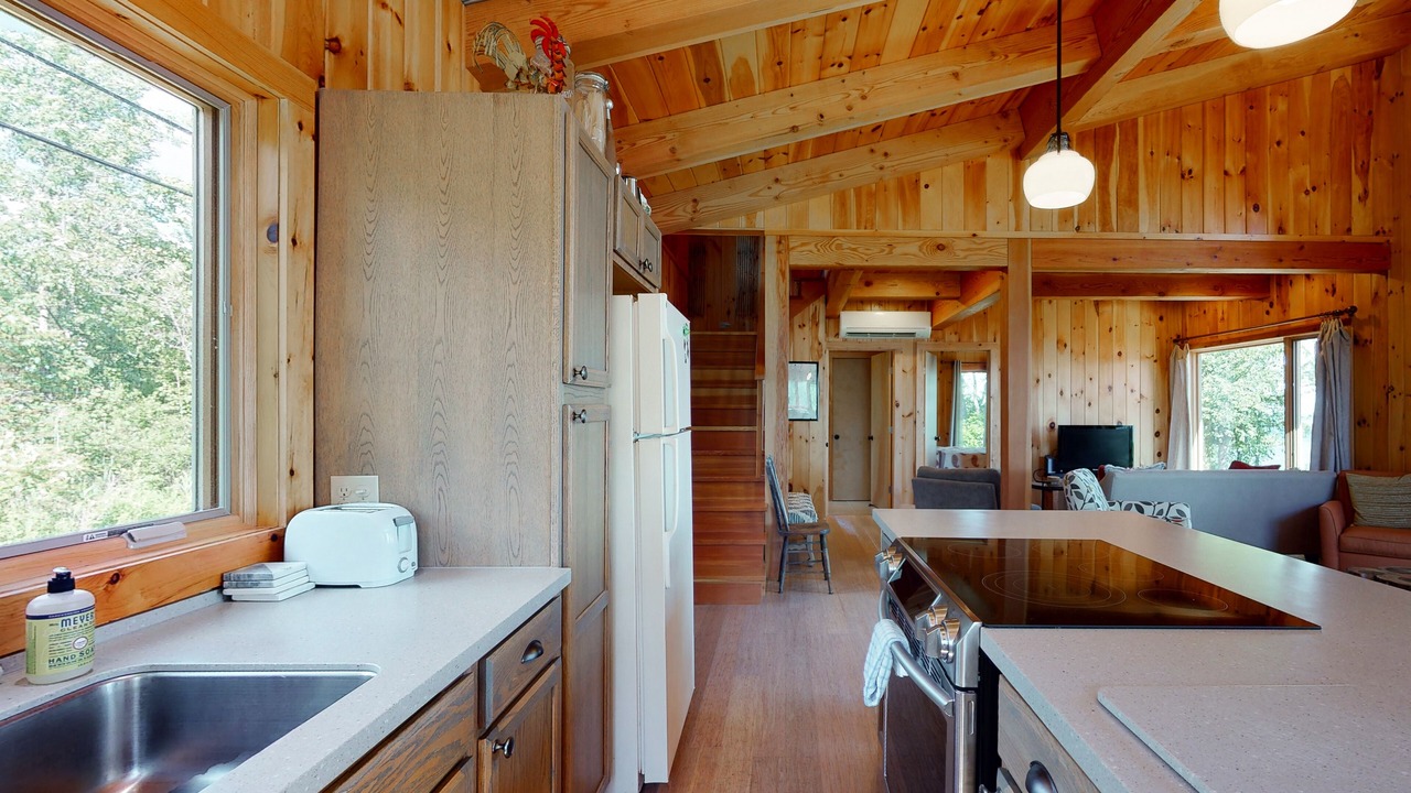 Photo of Kitchen in North Hero