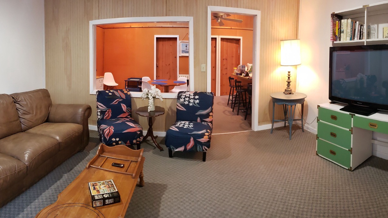 Photo of Livingroom in Putnam Station