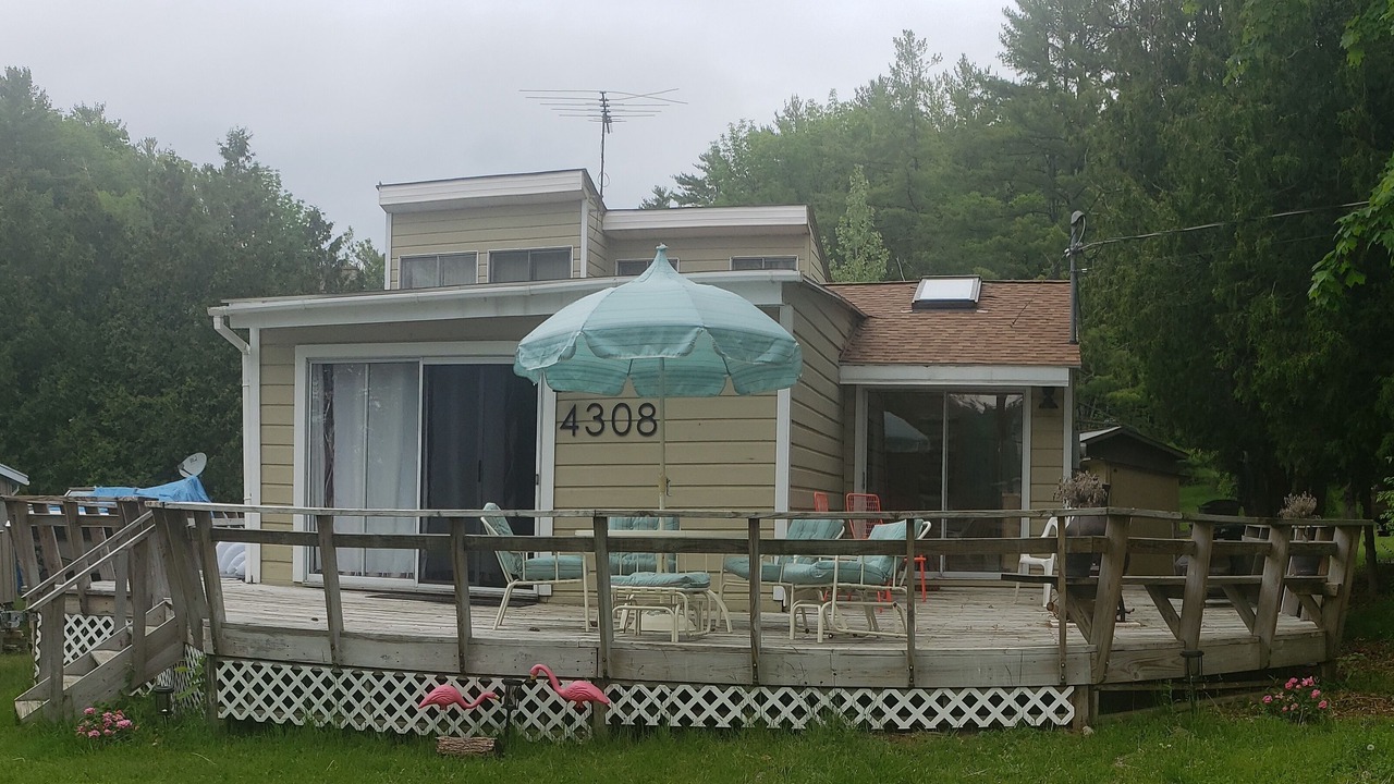 Photo of Others in Putnam Station