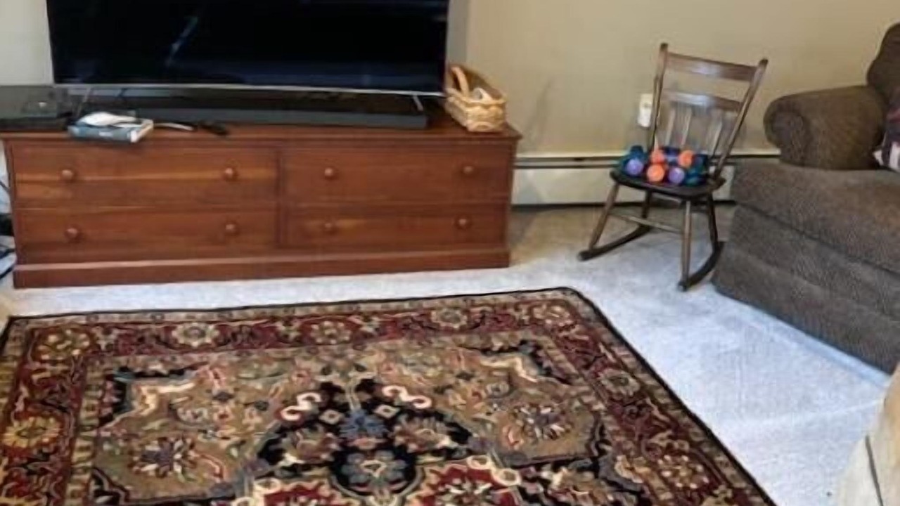 Photo of Livingroom in Elizabethtown