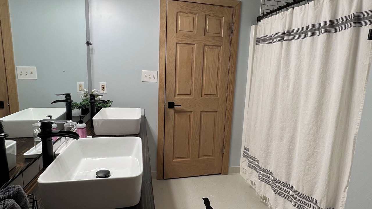 Photo of Bathroom in Lake George