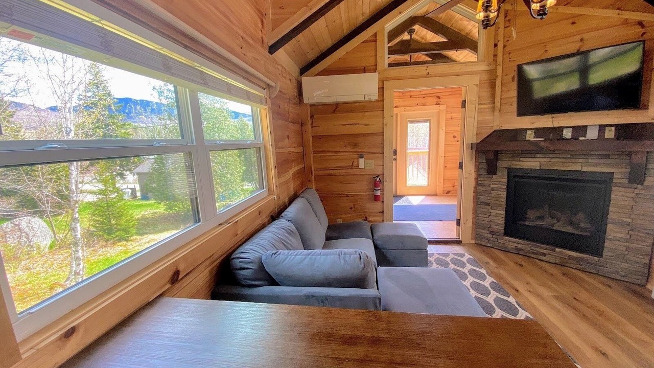 Photo of Livingroom in Twin Mountain