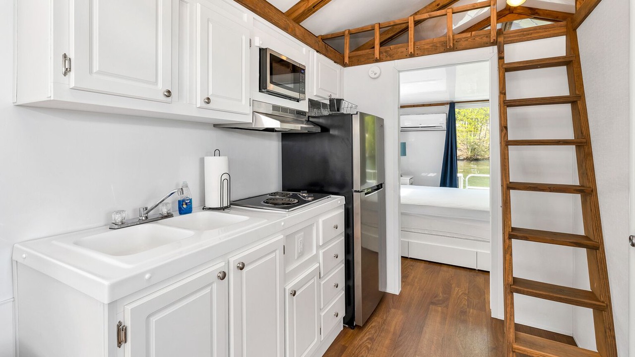 Photo of Kitchen in Weirs Beach