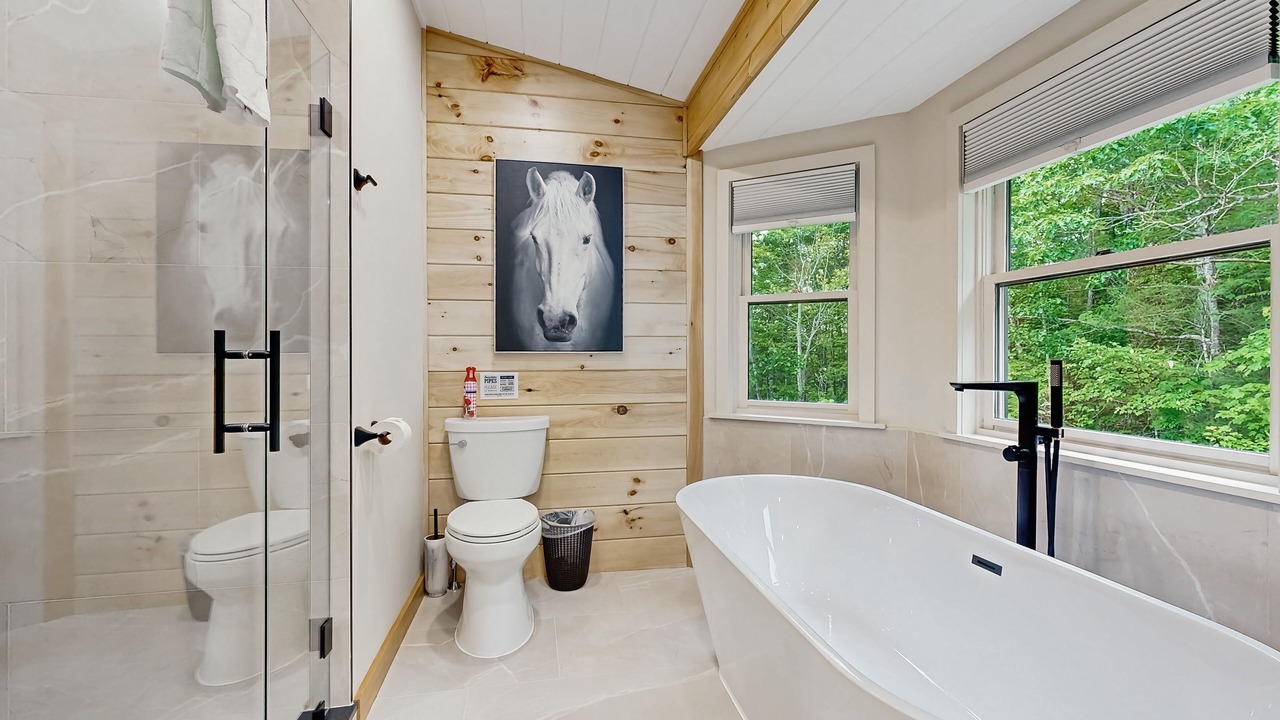 Photo of Bathroom in Silver Lake