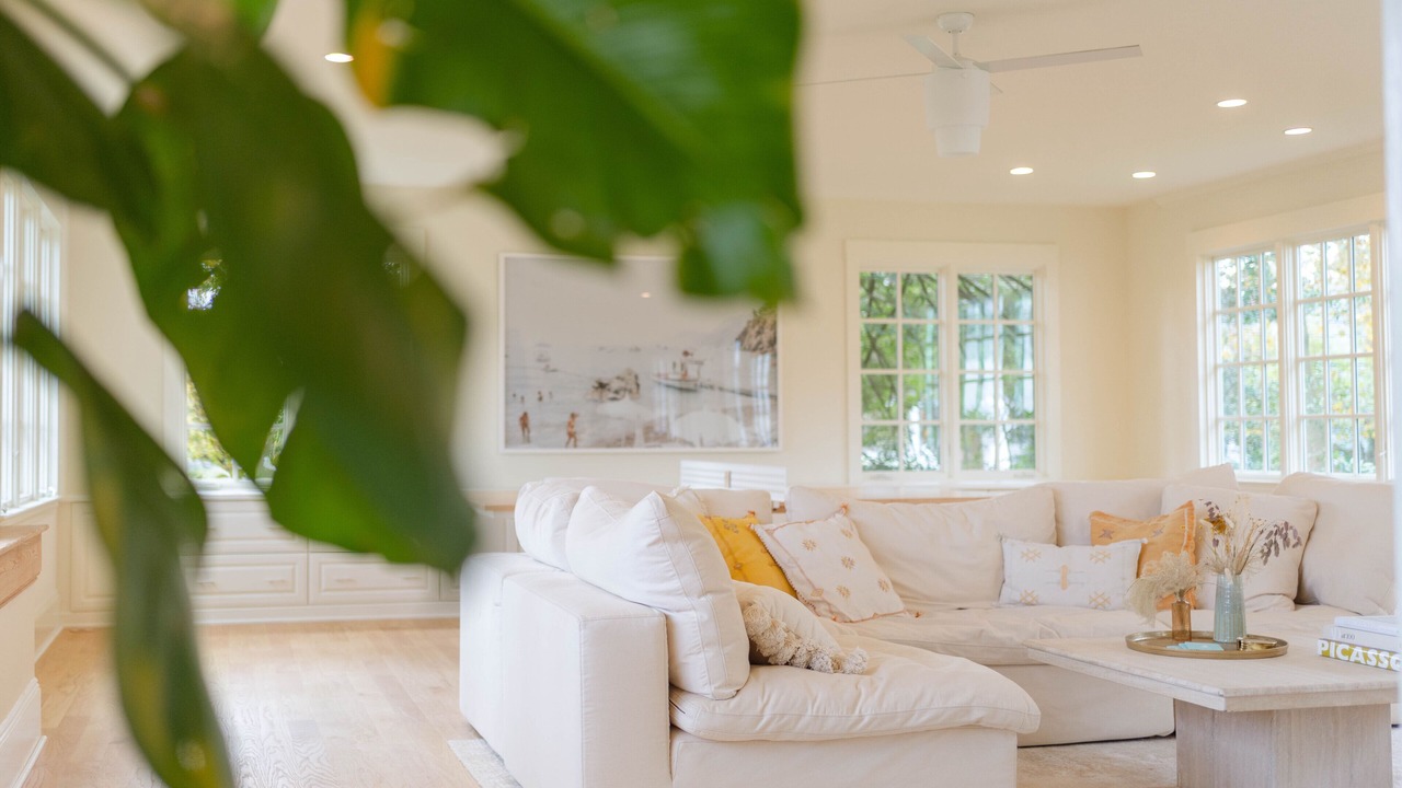 Photo of Livingroom in Spring Lake