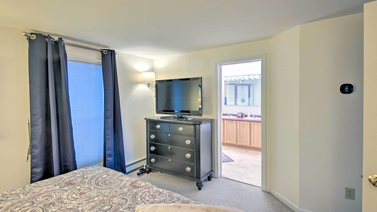 Photo of Bedroom in Conway