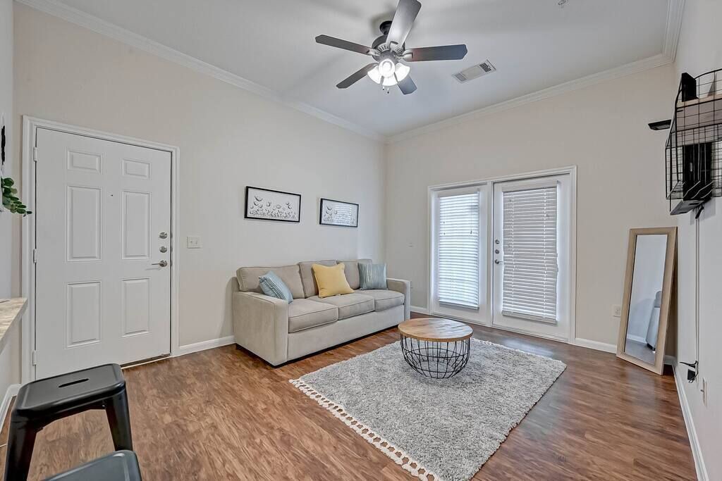 Photo of Bedroom in Baytown