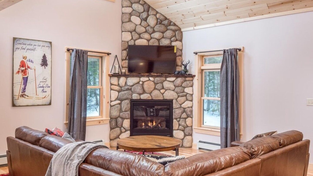 Photo of Livingroom in Bethel