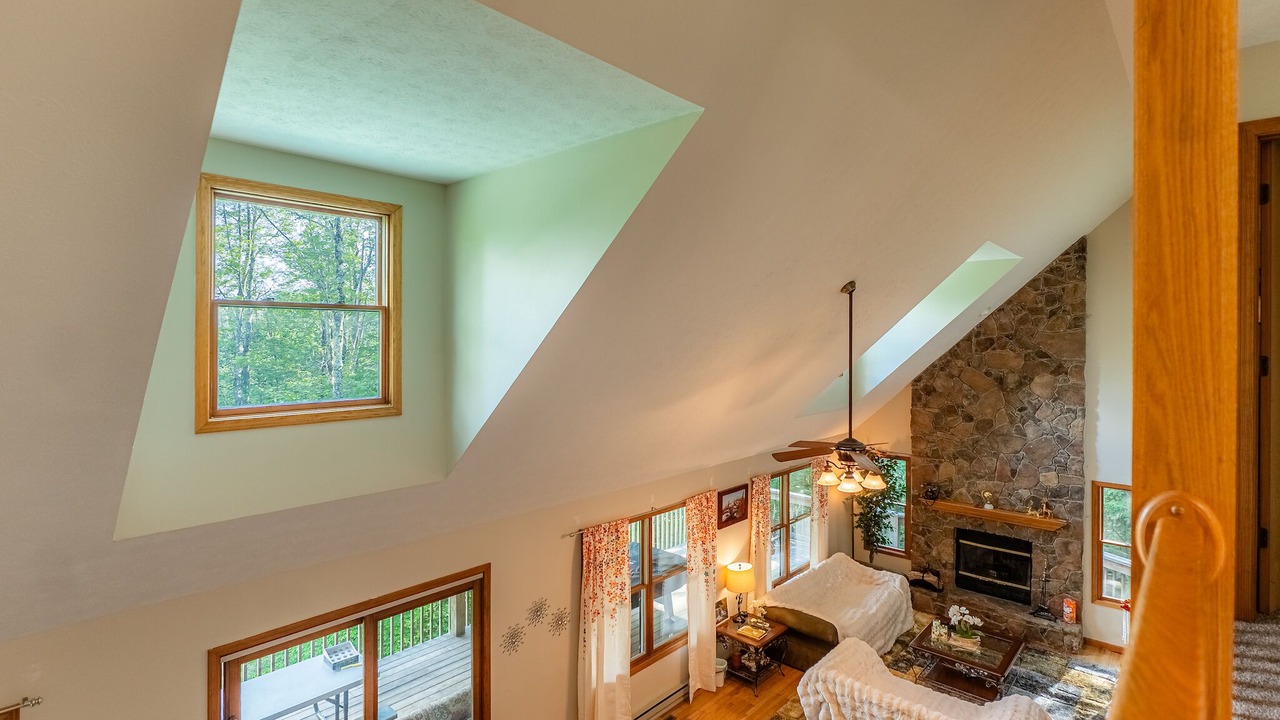 Photo of Livingroom in Davis