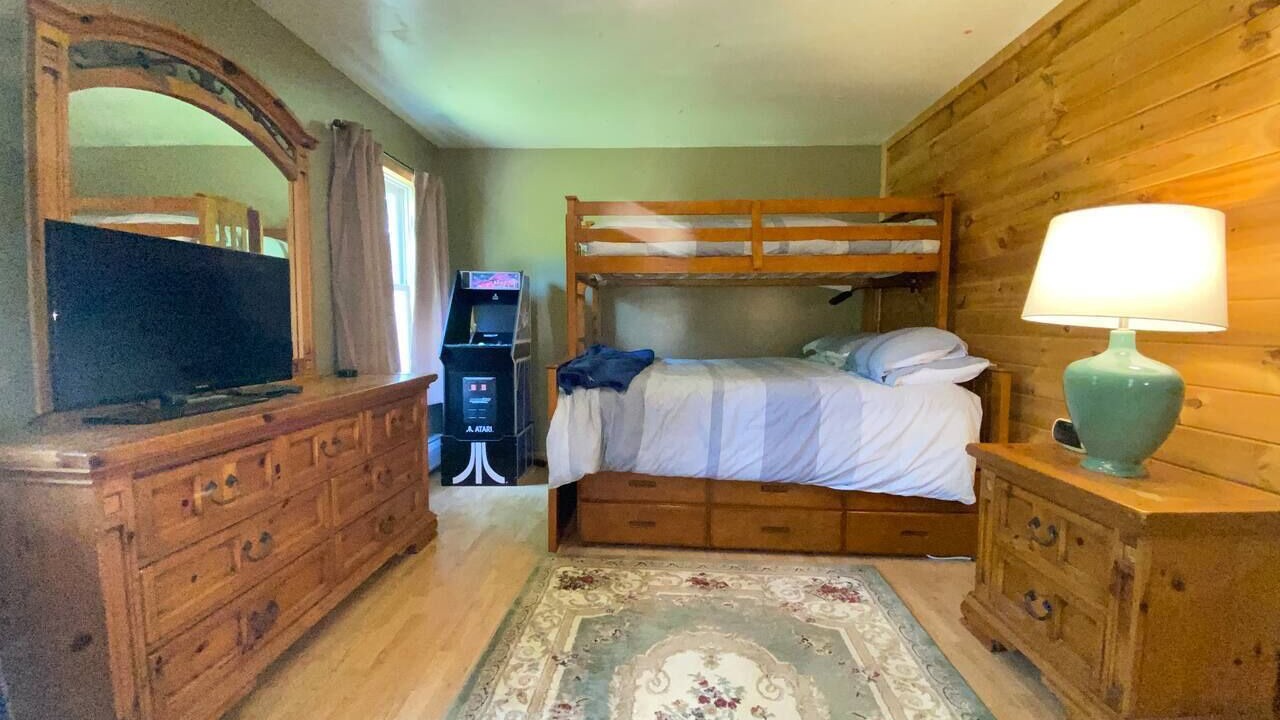 Photo of Bedroom in Johnsburg