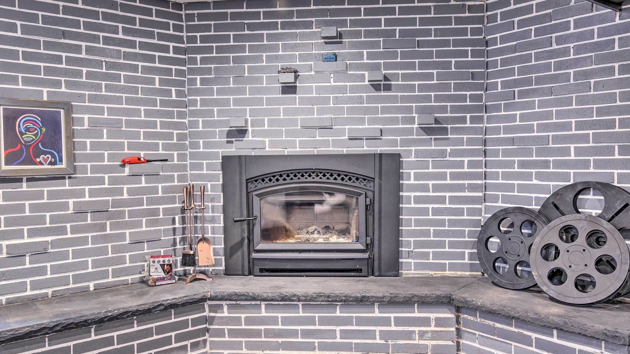 Photo of Livingroom in Town of East Fishkill