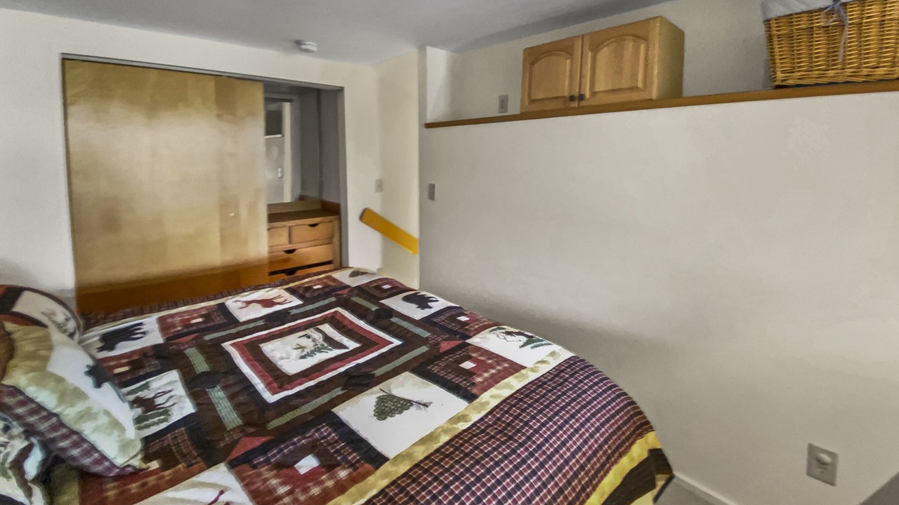 Photo of Bedroom in Warren