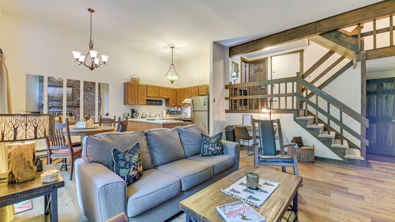Photo of Livingroom in Hensonville
