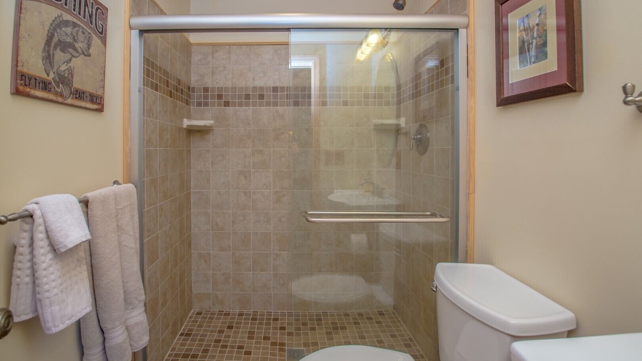 Photo of Bathroom in Intervale