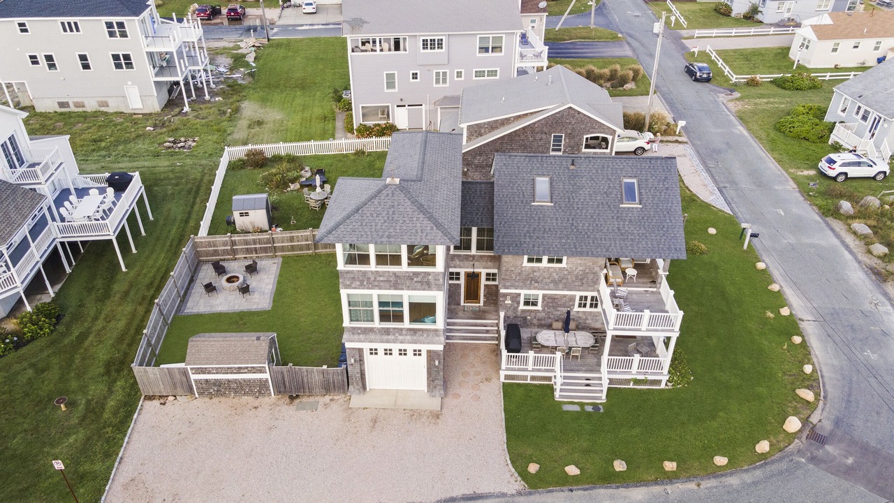 Photo of Others in Narragansett