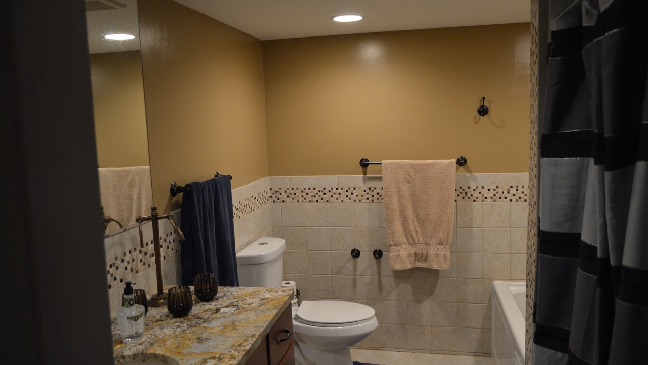 Photo of Bathroom in Aspen Hill