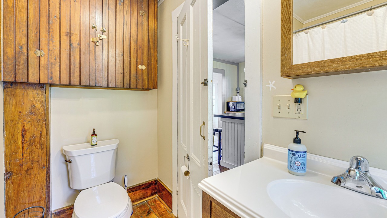 Photo of Bathroom in Boothbay Harbor