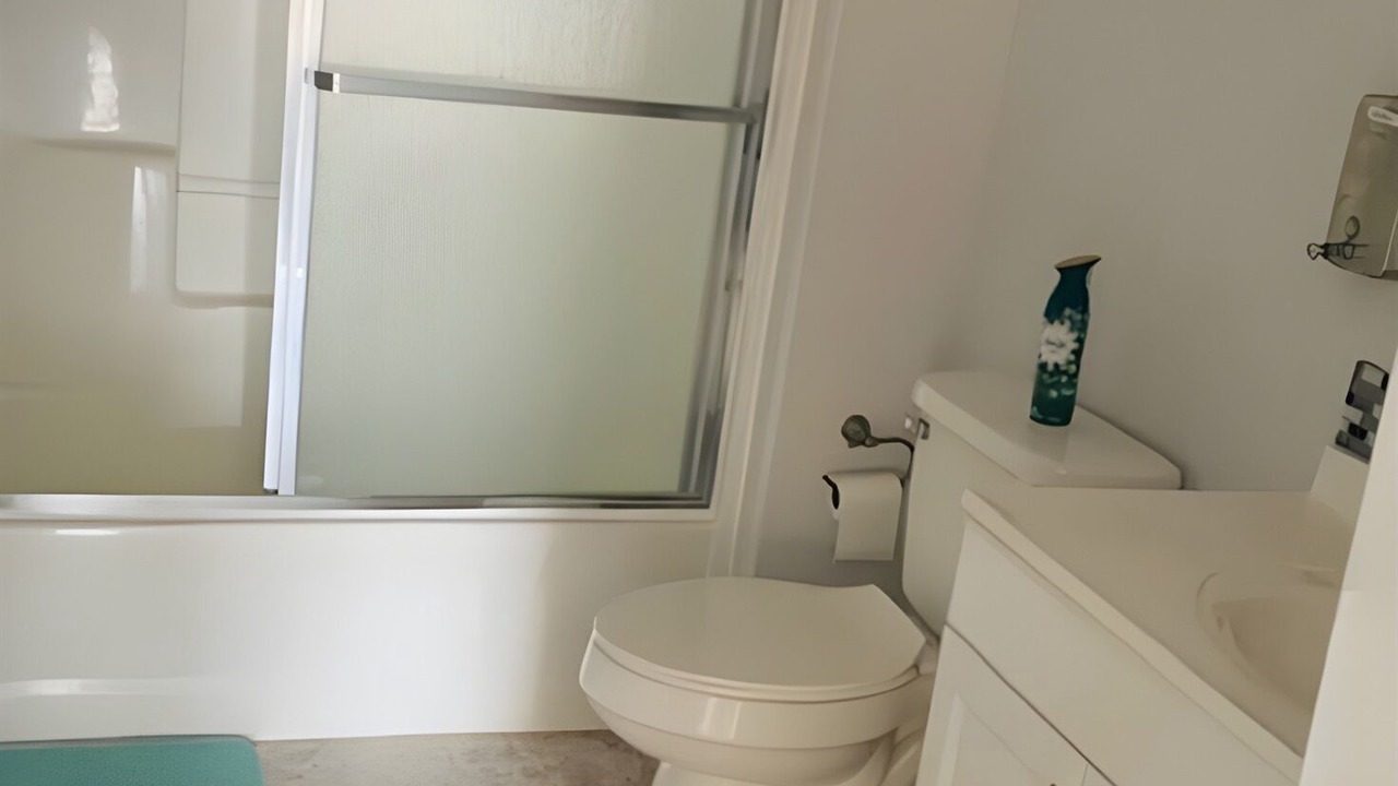 Photo of Bathroom in Surfside Beach