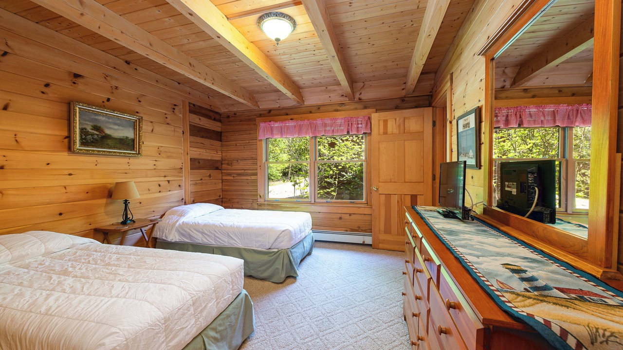 Photo of Bedroom in Harpswell