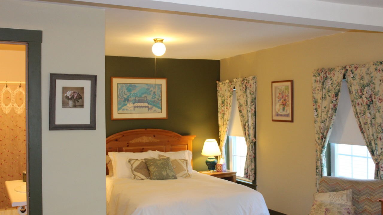 Photo of Bedroom in Pittsfield