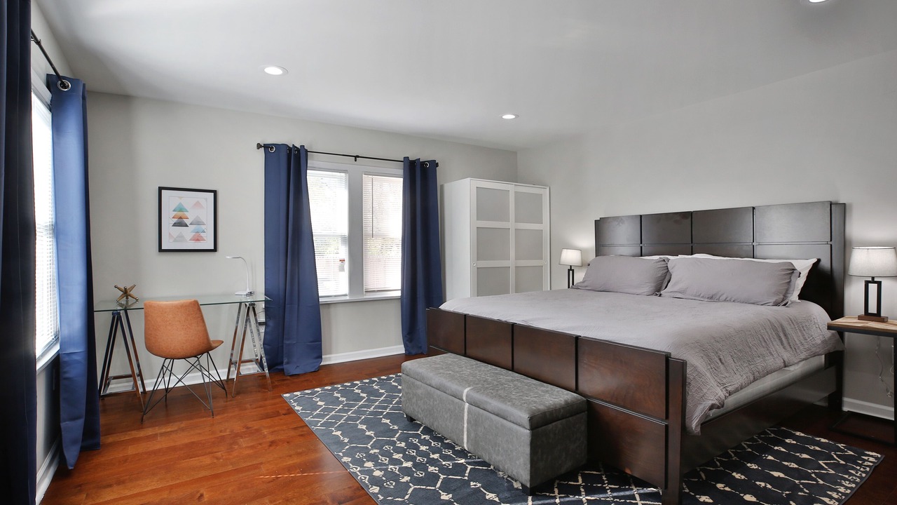 Photo of Bedroom in Old North Columbus