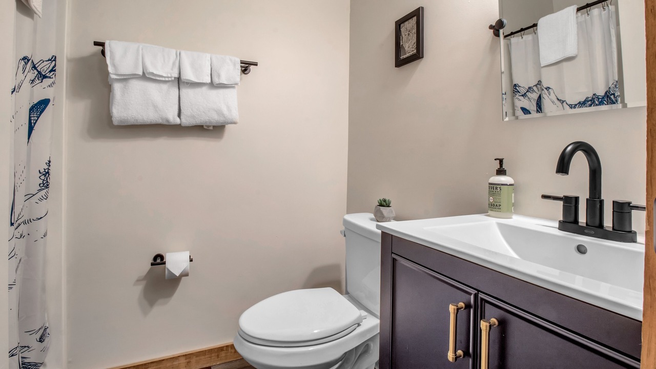 Photo of Bathroom in Ellicottville
