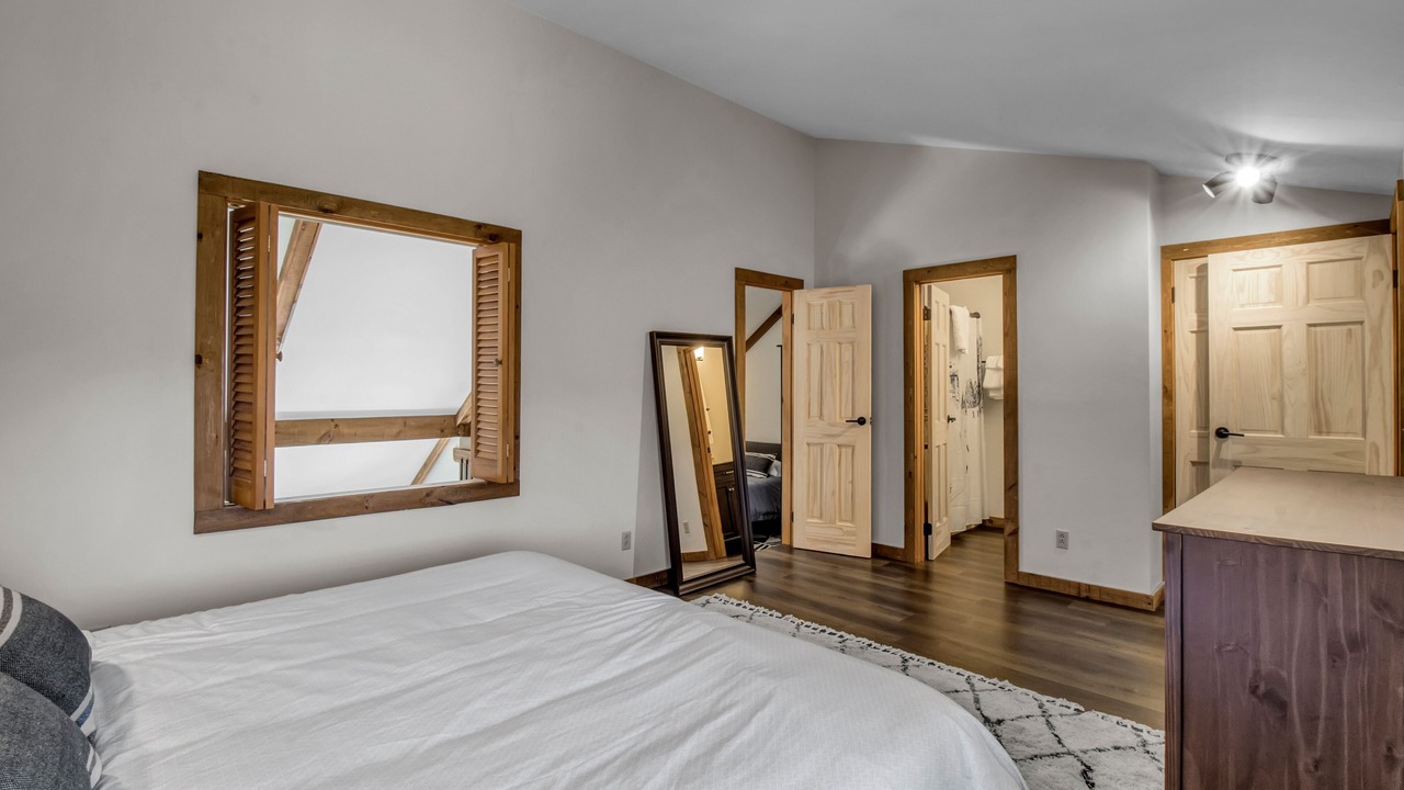 Photo of Bedroom in Ellicottville